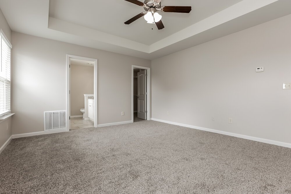 4-Bed Rental on 326 Crescent Woode photo 10