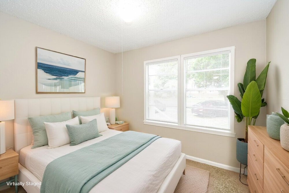 3-Bed Rental on 1031 Bunker Hill photo 10