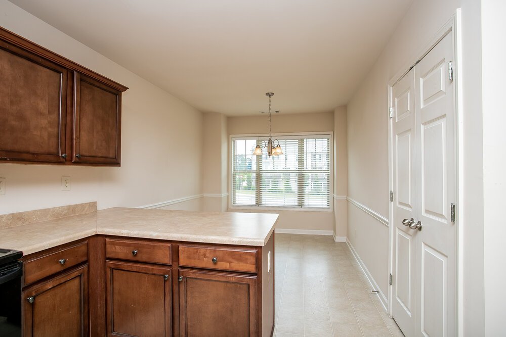 3-Bed Rental on 2279 Baywood Tree photo 11