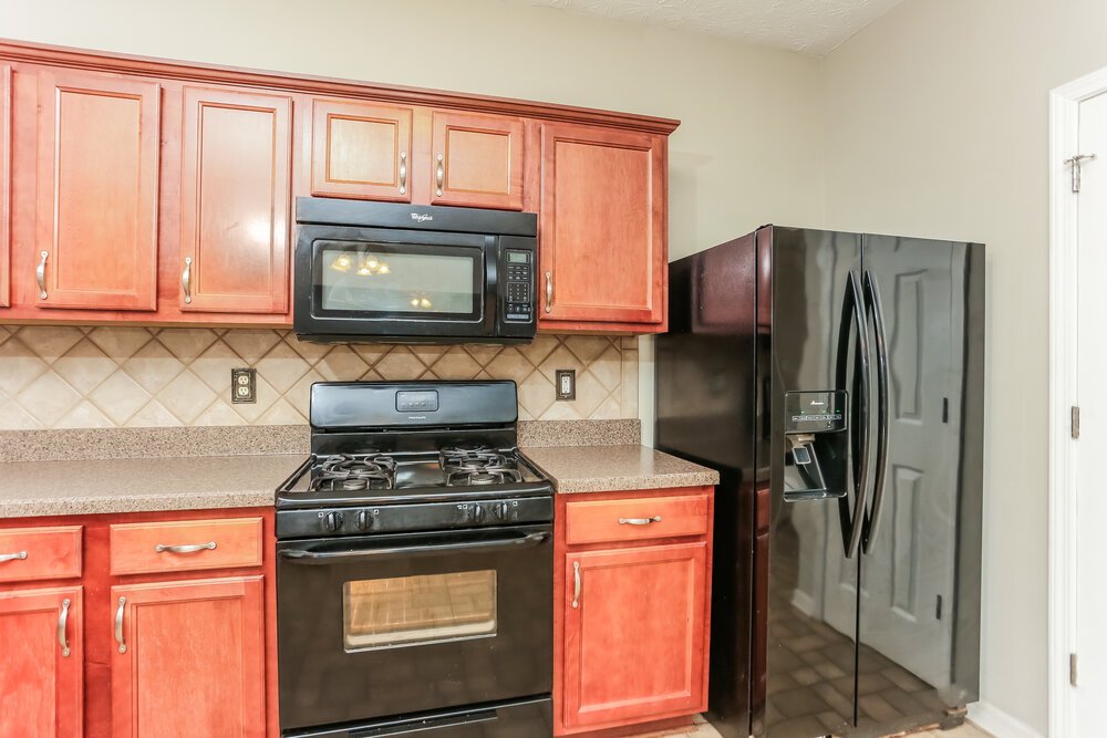 3-Bed Rental on 398 Glenleigh Dr photo 11