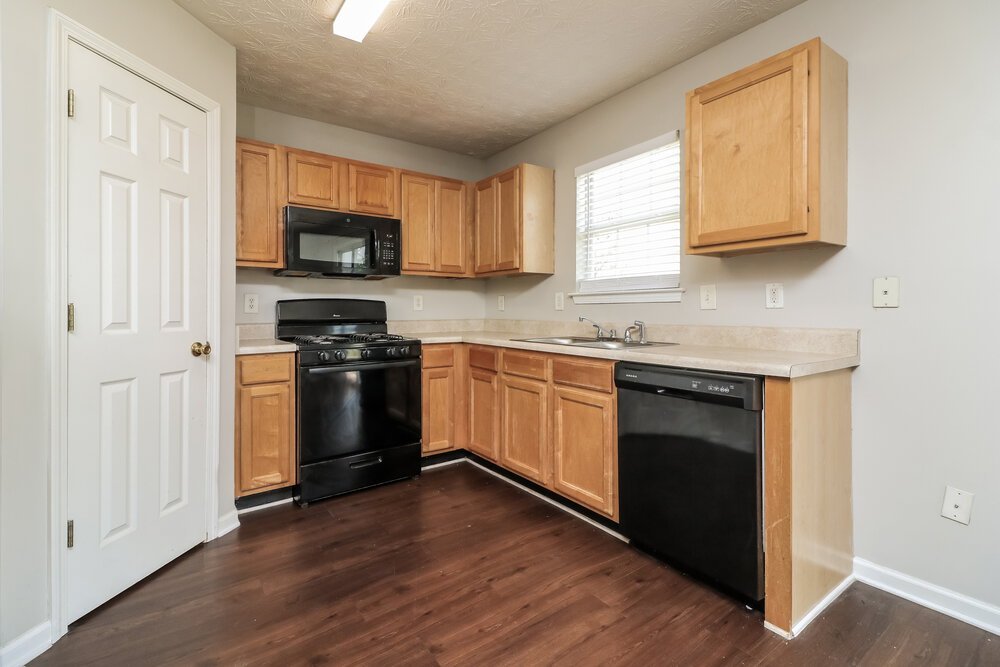 3-Bed Rental on 271 Springbottom Ct photo 11