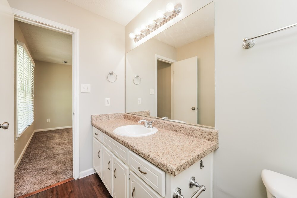 3-Bed Rental on 465 Rosehill Drive photo 11
