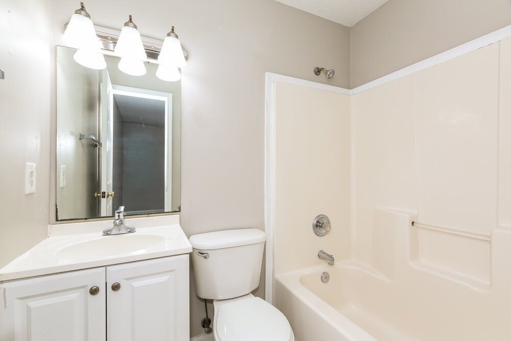 3-Bed Rental on 416 S 13th photo 11