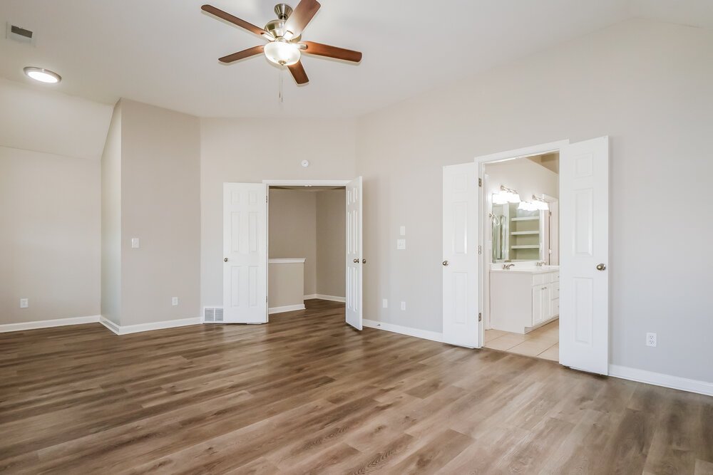 3-Bed Rental on 8565 Griffin Park photo 11