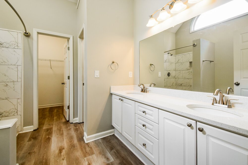 4-Bed Rental on 3419 Uncle Genes photo 11