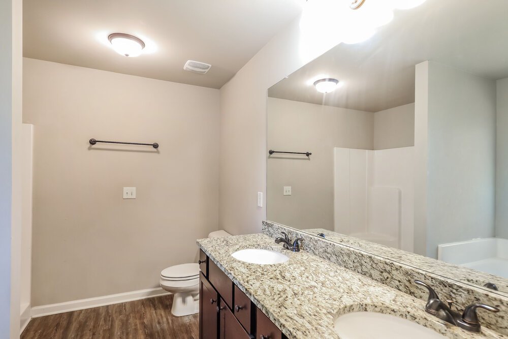 4-Bed Rental on 1871 Simmons Lane photo 11