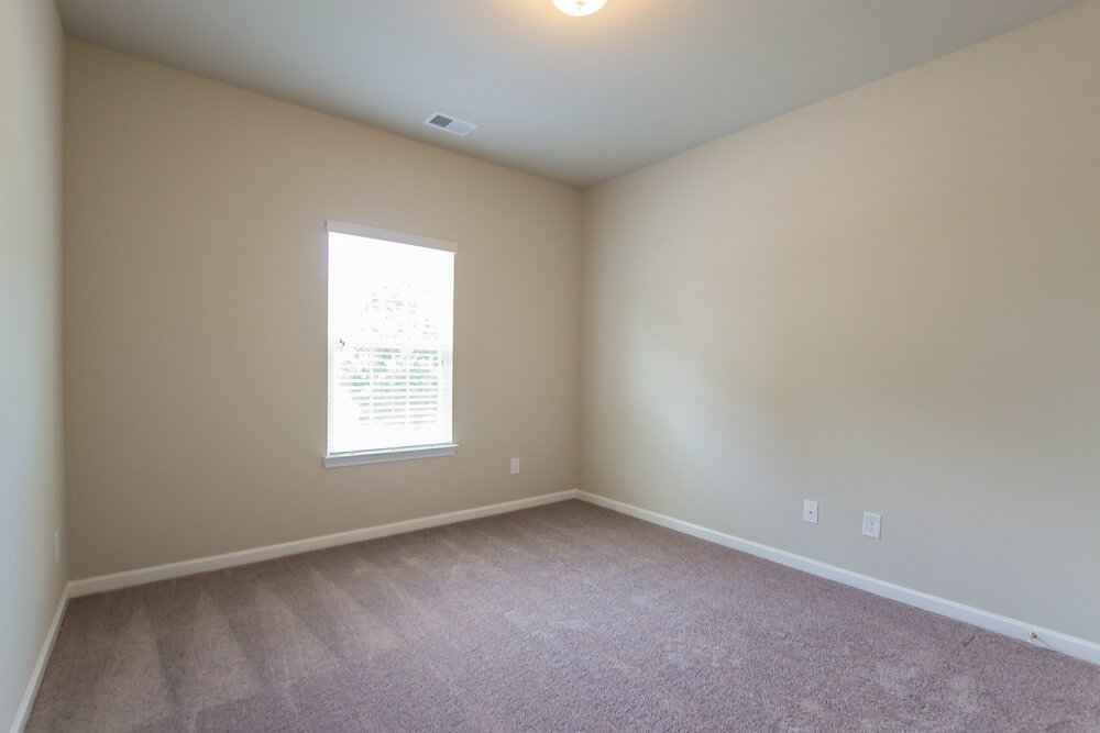 3-Bed Rental on 357 E Broad photo 12