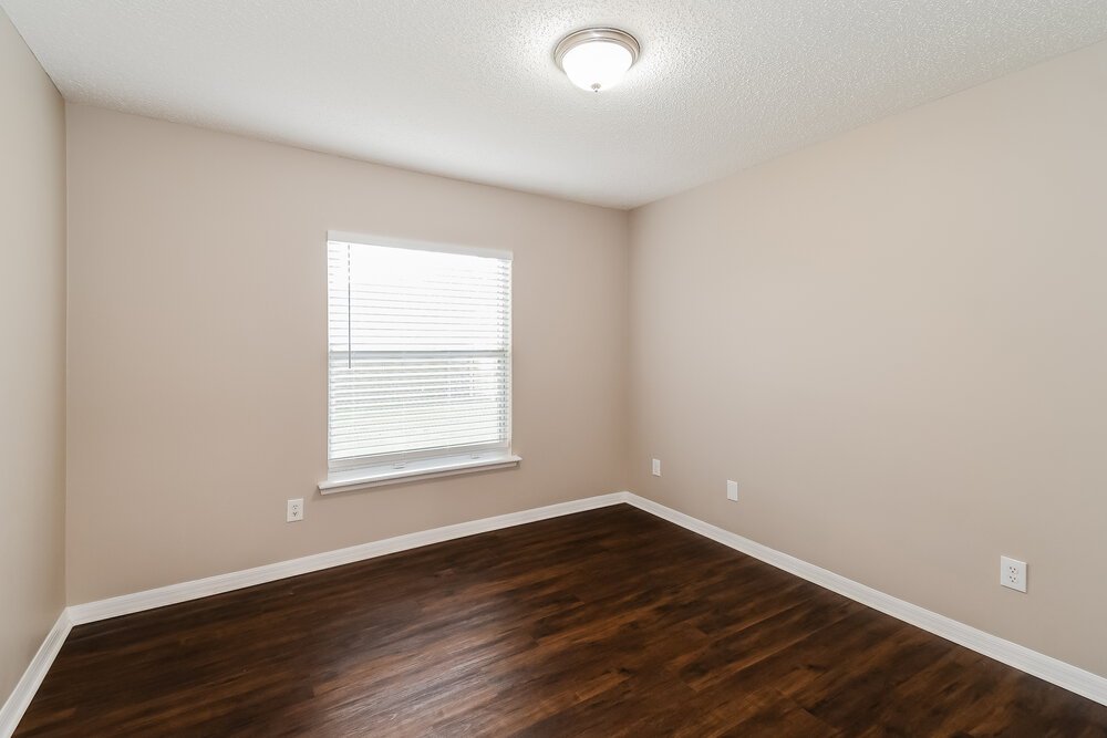 3-Bed Rental on 2953 Golden Pond photo 12
