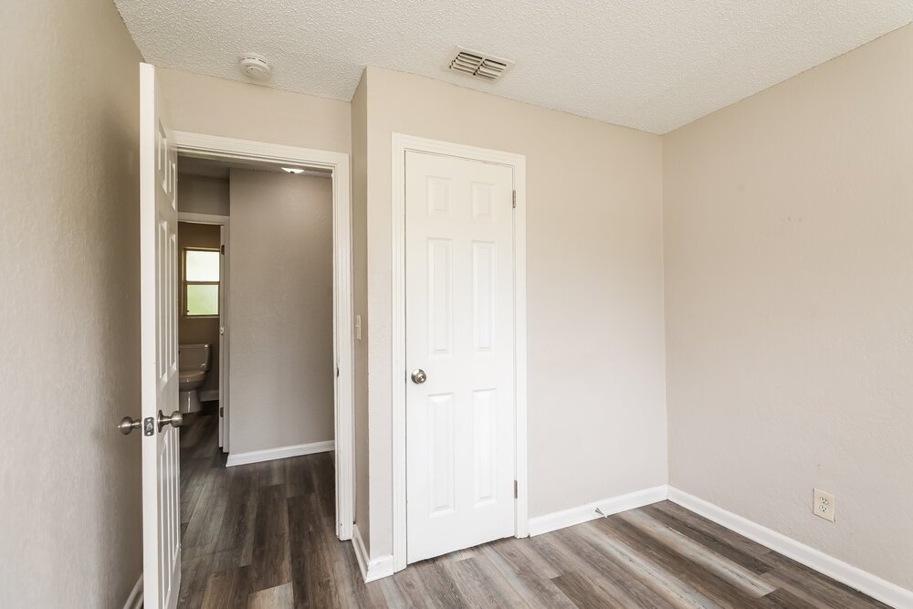 3-Bed Rental on 5528 Vernon Rd photo 12