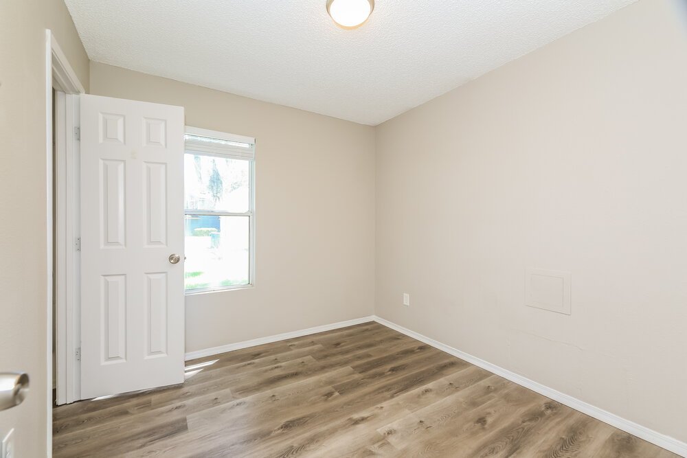 3-Bed Rental on 12725 Serenade Cir photo 12