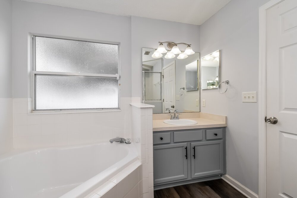 3-Bed Rental on 8030 Welbeck Ln photo 12
