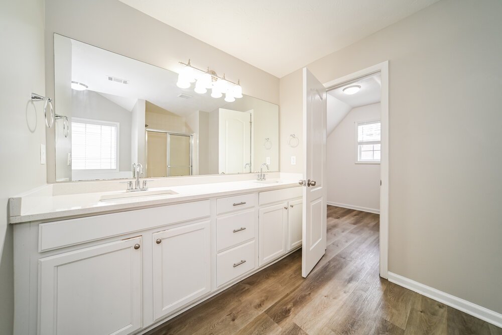 5-Bed Rental on 129 Makenna Dr photo 12