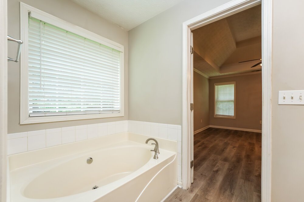 3-Bed Rental on 663 Stonecrest Dr photo 12