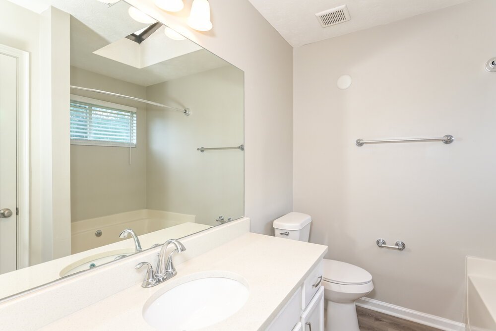 3-Bed Rental on 6149 Raleigh Oaks photo 12