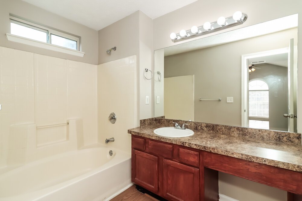 3-Bed Rental on 4878 Noah Rdg photo 12