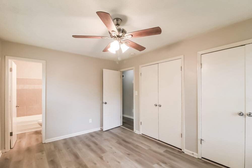 3-Bed Rental on 6183 Fieldcrest Dr photo 12
