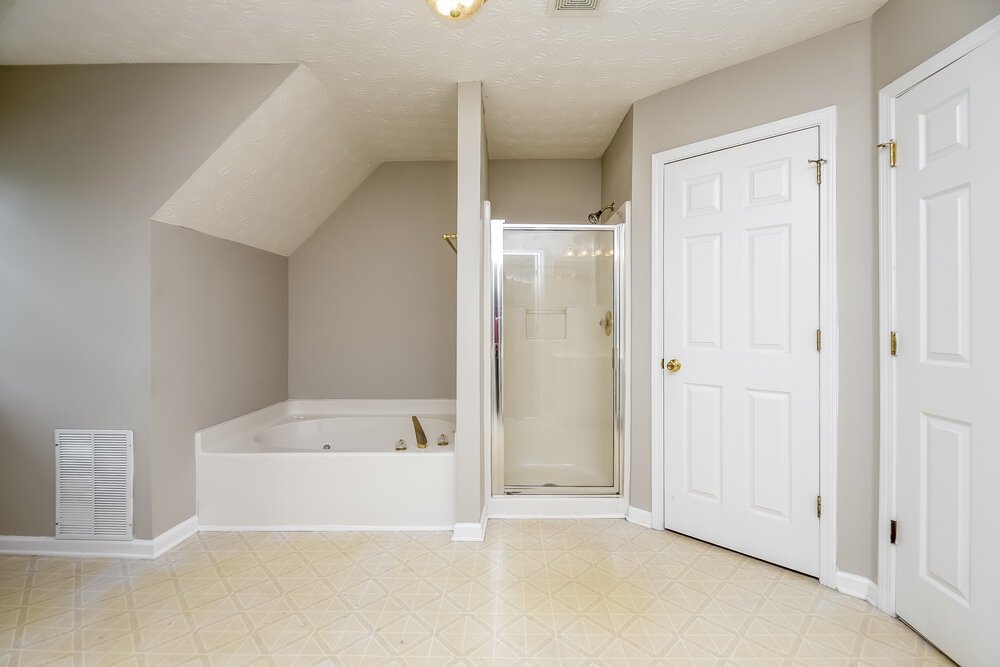 4-Bed Rental on 2508 Santa Clara photo 12