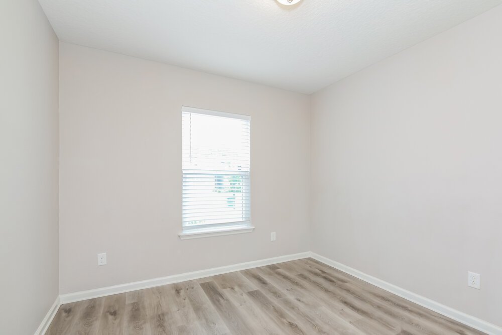 3-Bed Rental on 1329 Biscayne Grove photo 12