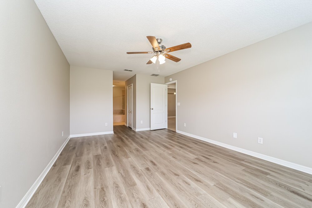 4-Bed Rental on 3017 Captiva Bluff photo 12