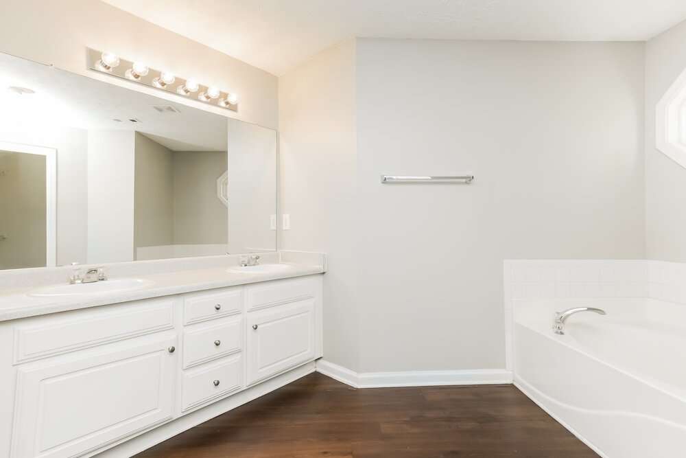 3-Bed Rental on 1805 Neighborhood Walk photo 12
