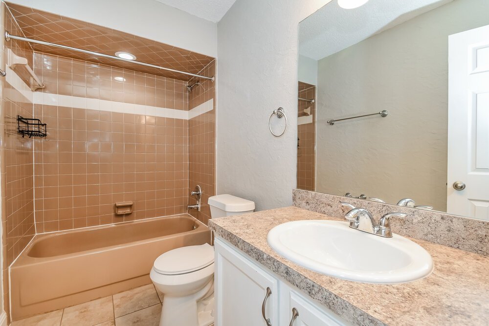 3-Bed Rental on 8468 Hamden Rd photo 13