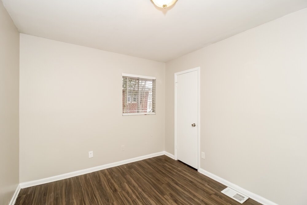 3-Bed Rental on 479 Clara Dr photo 13