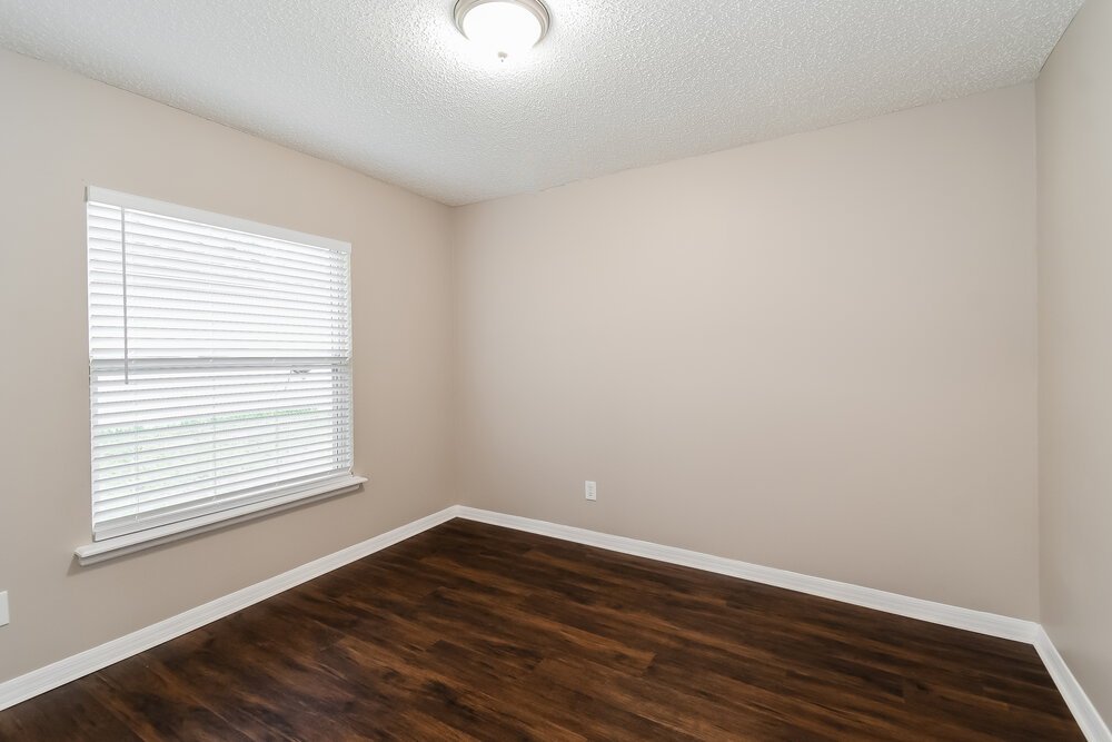 3-Bed Rental on 2953 Golden Pond photo 13