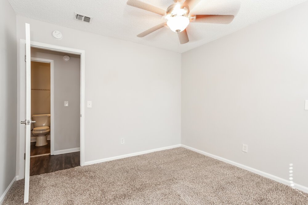 3-Bed Rental on 3695 Deer Crossing photo 13