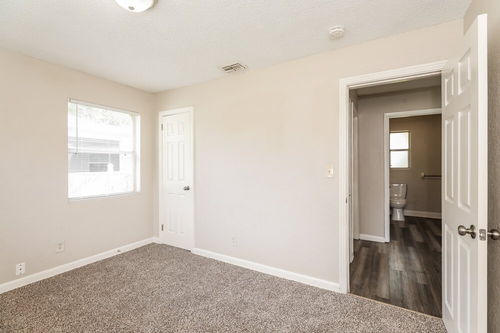 3-Bed Rental on 5528 Vernon Rd photo 13
