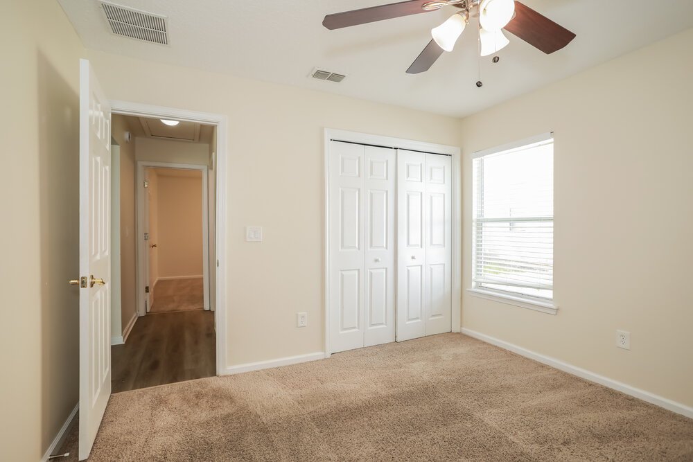 4-Bed Rental on 3460 Live Oak photo 13