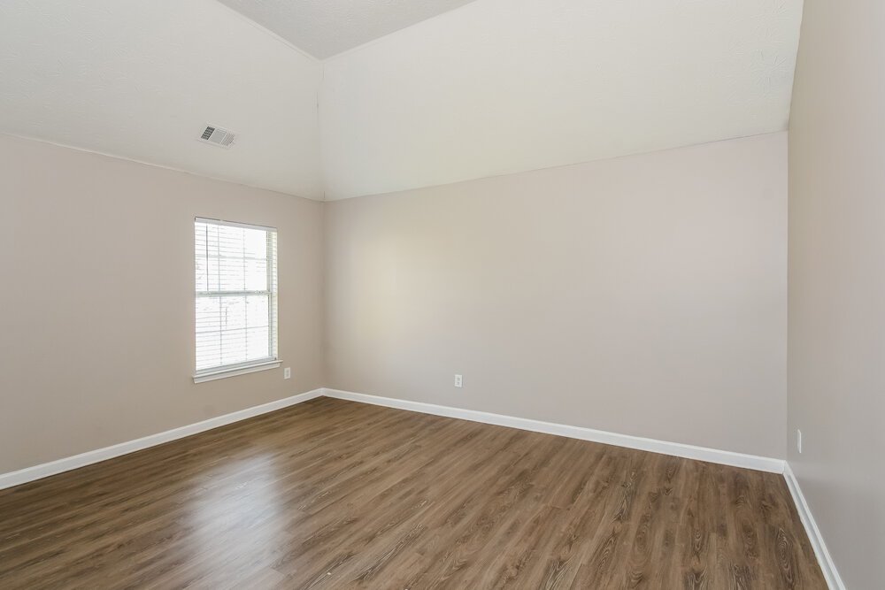 5-Bed Rental on 3832 Monticello St photo 13