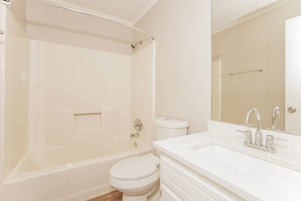 3-Bed Rental on 35 Riverside Ct photo 14