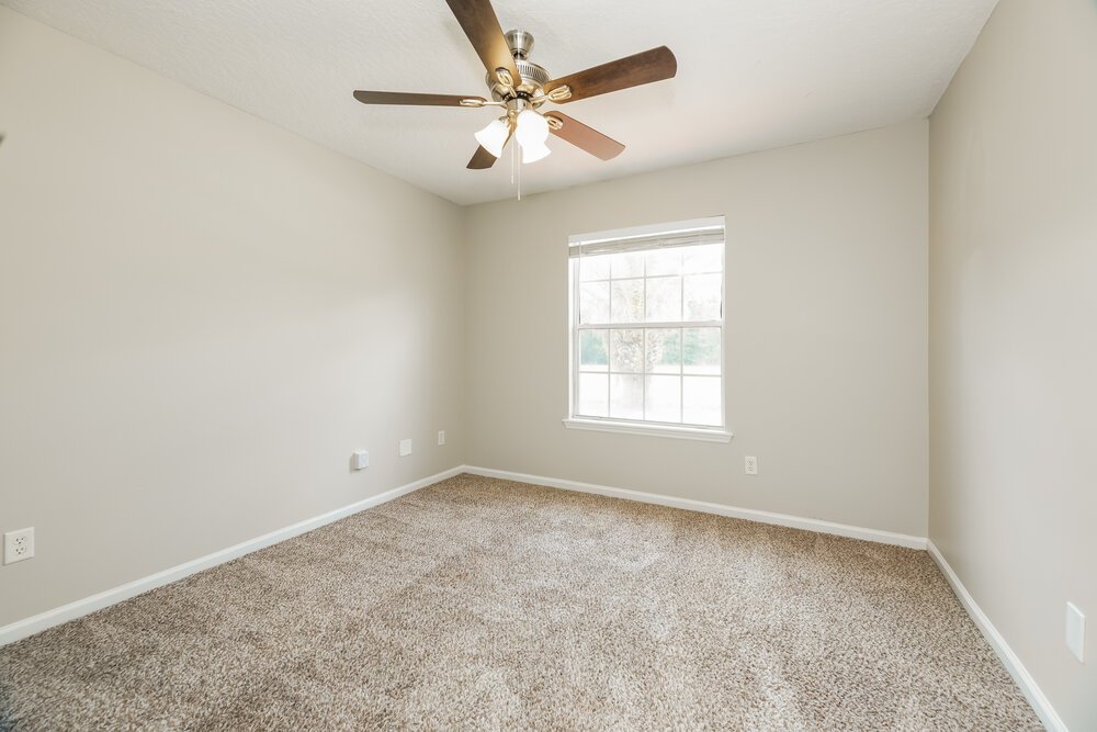 3-Bed Rental on 3021 Captiva Bluff photo 14