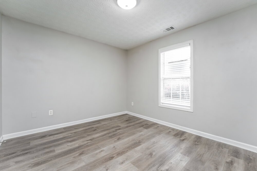 3-Bed Rental on 663 Stonecrest Dr photo 14