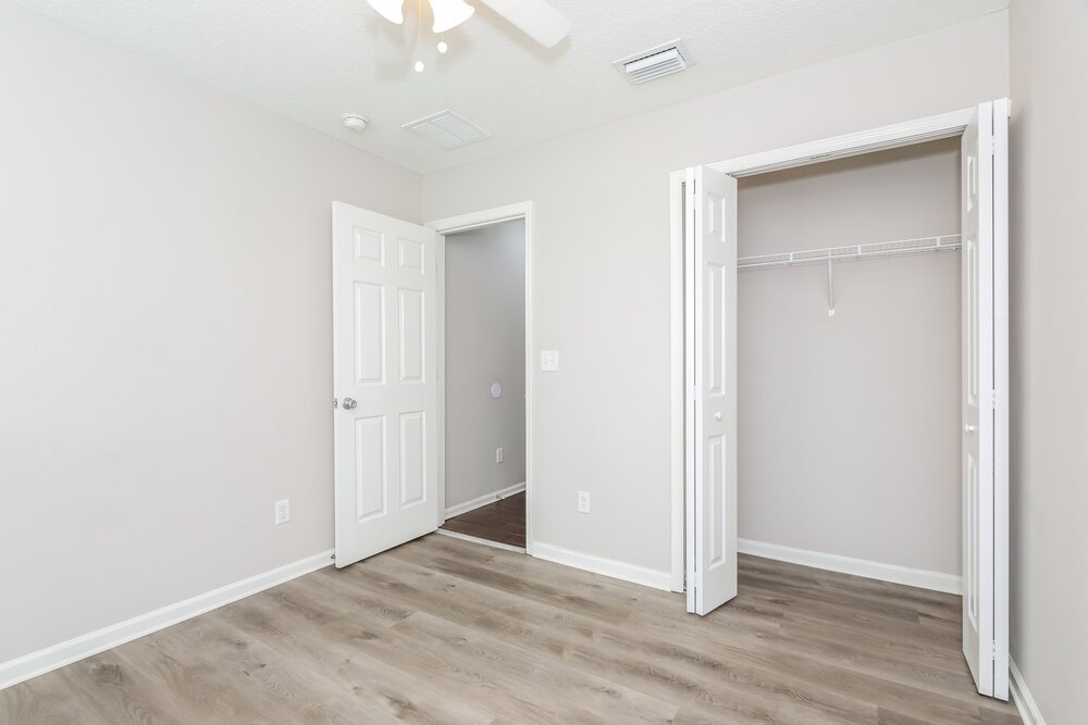 3-Bed Rental on 1329 Biscayne Grove photo 14