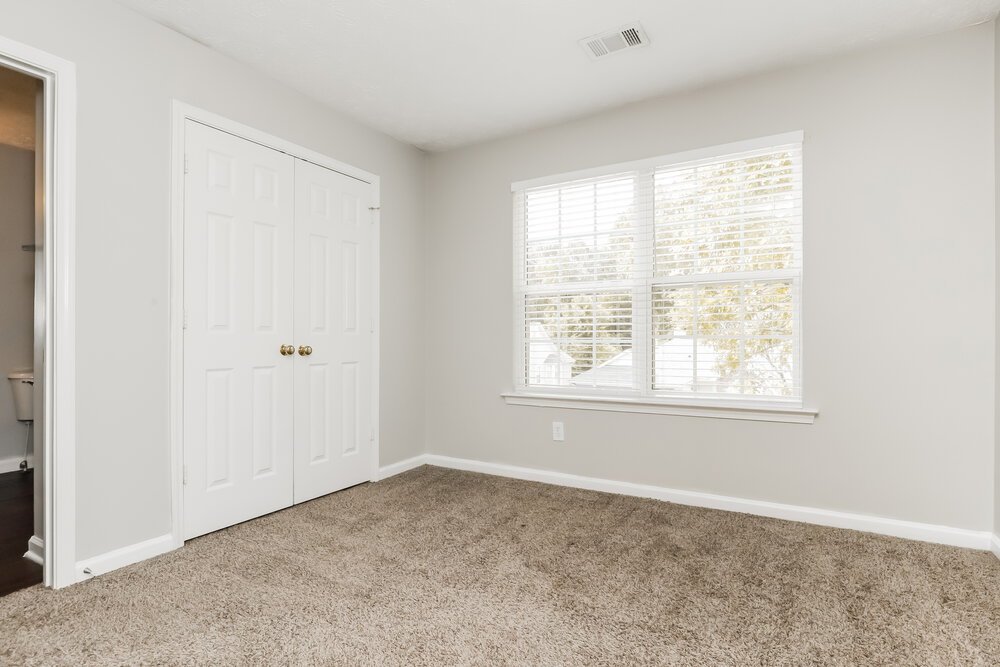 3-Bed Rental on 1805 Neighborhood Walk photo 14