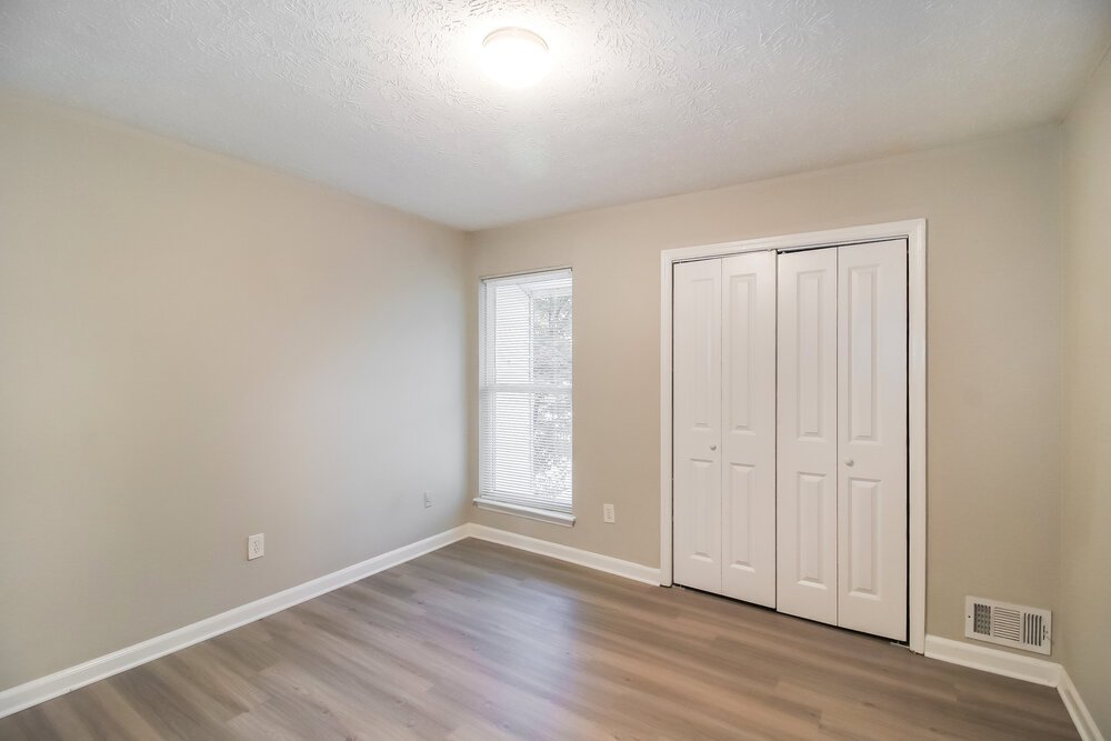 3-Bed Rental on 8807 Parliament Place photo 14
