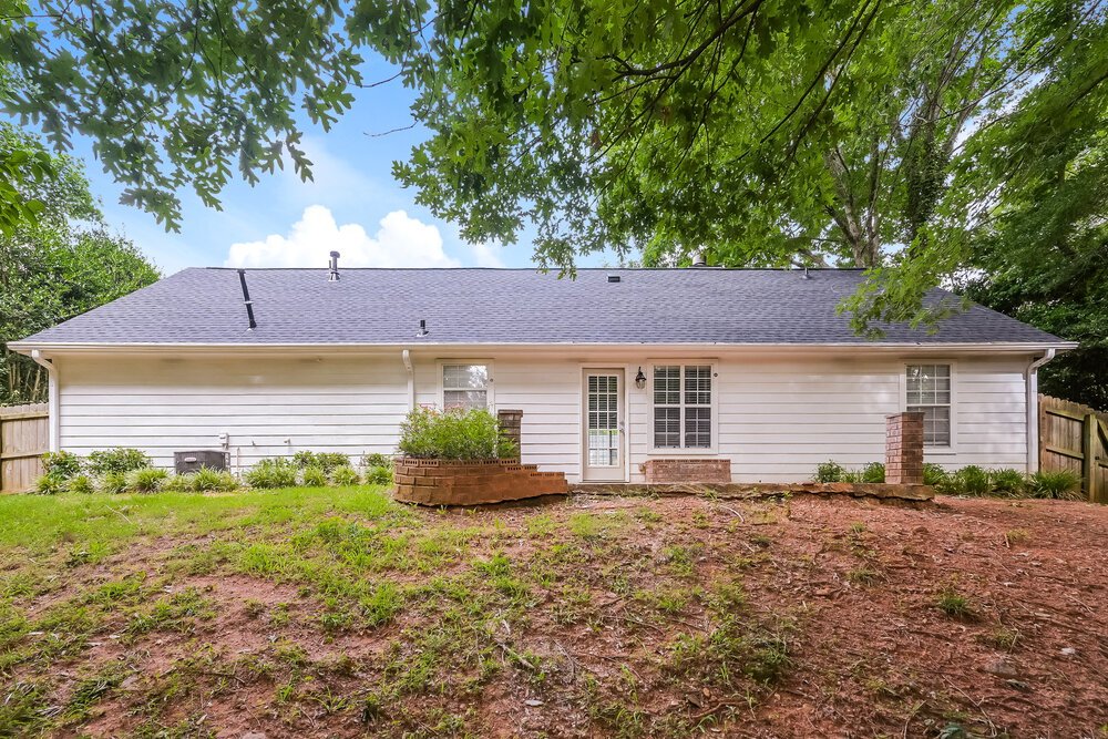 3-Bed Rental on 5406 Cindy Ln photo 14