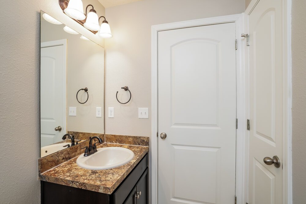3-Bed Rental on 3340 Ridgeview Dr photo 15
