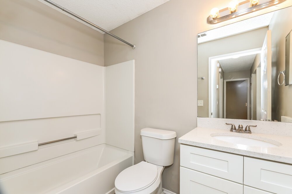 3-Bed Rental on 12725 Serenade Cir photo 15