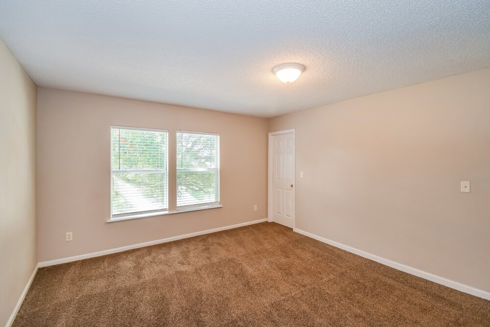 4-Bed Rental on 1179 Morning Light photo 15