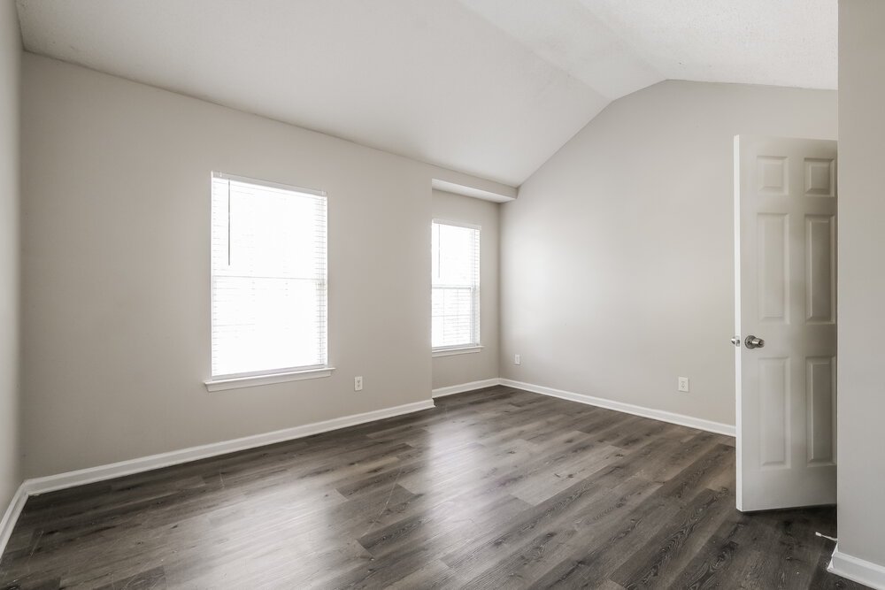 4-Bed Rental on 3038 Summer Breeze photo 15