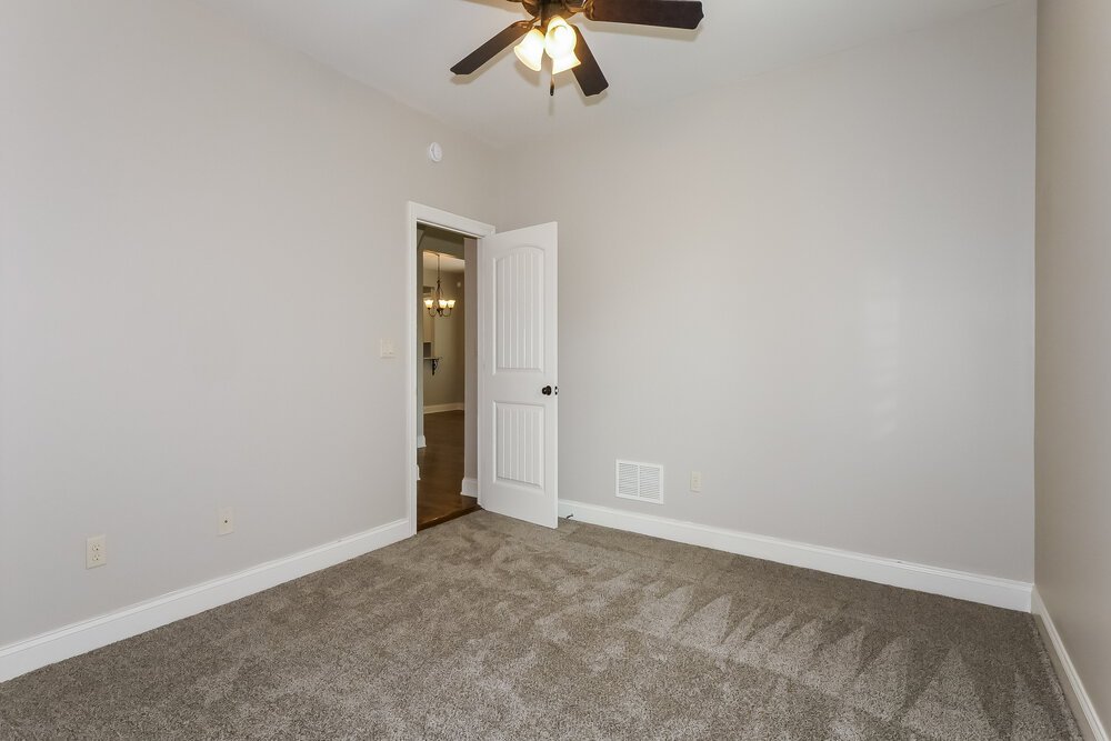 4-Bed Rental on 4694 W Dublin photo 15