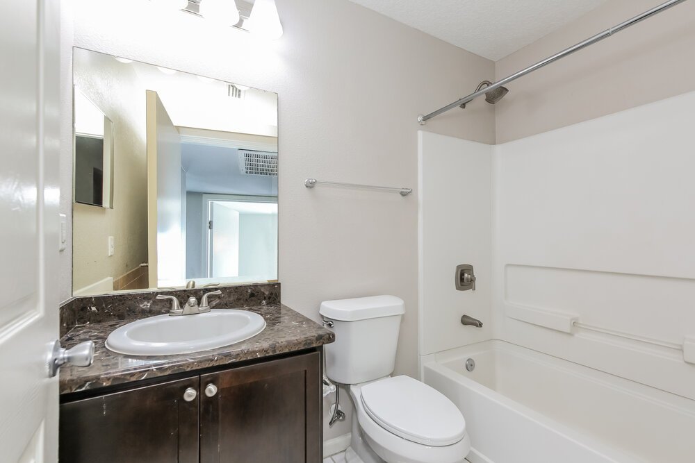 3-Bed Rental on 1329 Biscayne Grove photo 15