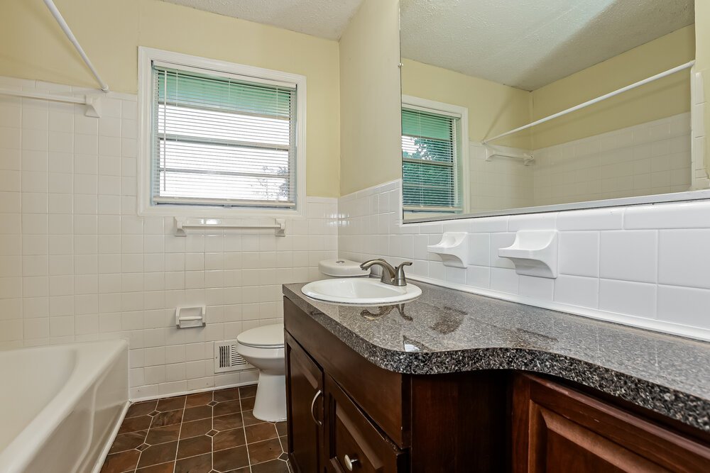 3-Bed Rental on 6570 Elsie Street photo 15