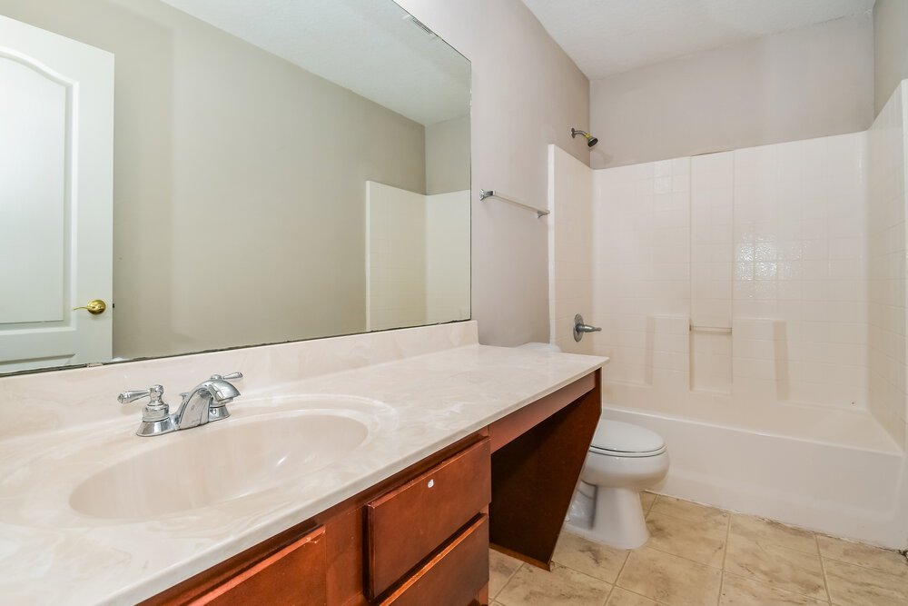 4-Bed Rental on 1179 Morning Light photo 16