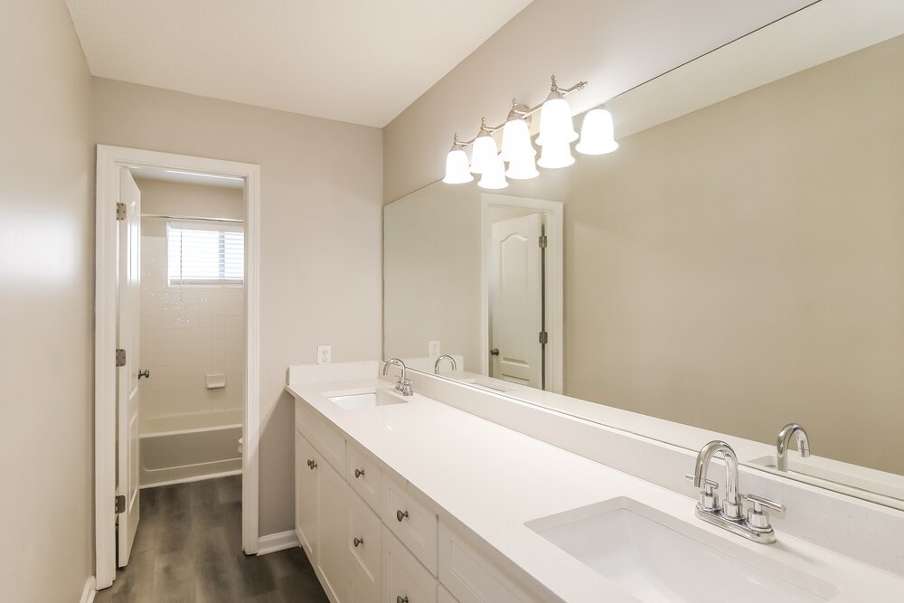 4-Bed Rental on 17 Arbor Cove photo 16