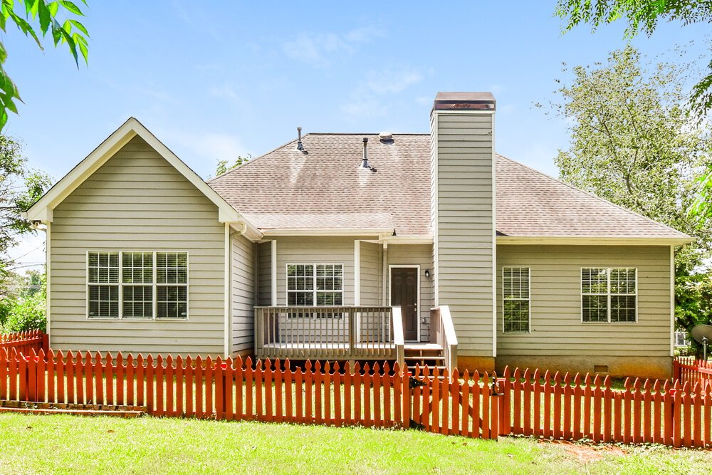 4-Bed Rental on 3419 Uncle Genes photo 16