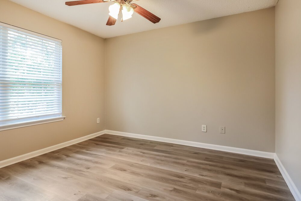 4-Bed Rental on 1871 Simmons Lane photo 16