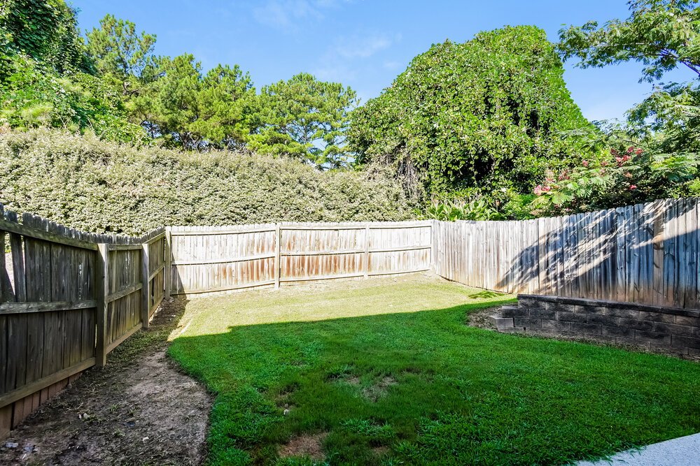 3-Bed Rental on 242 Derby Ct photo 16